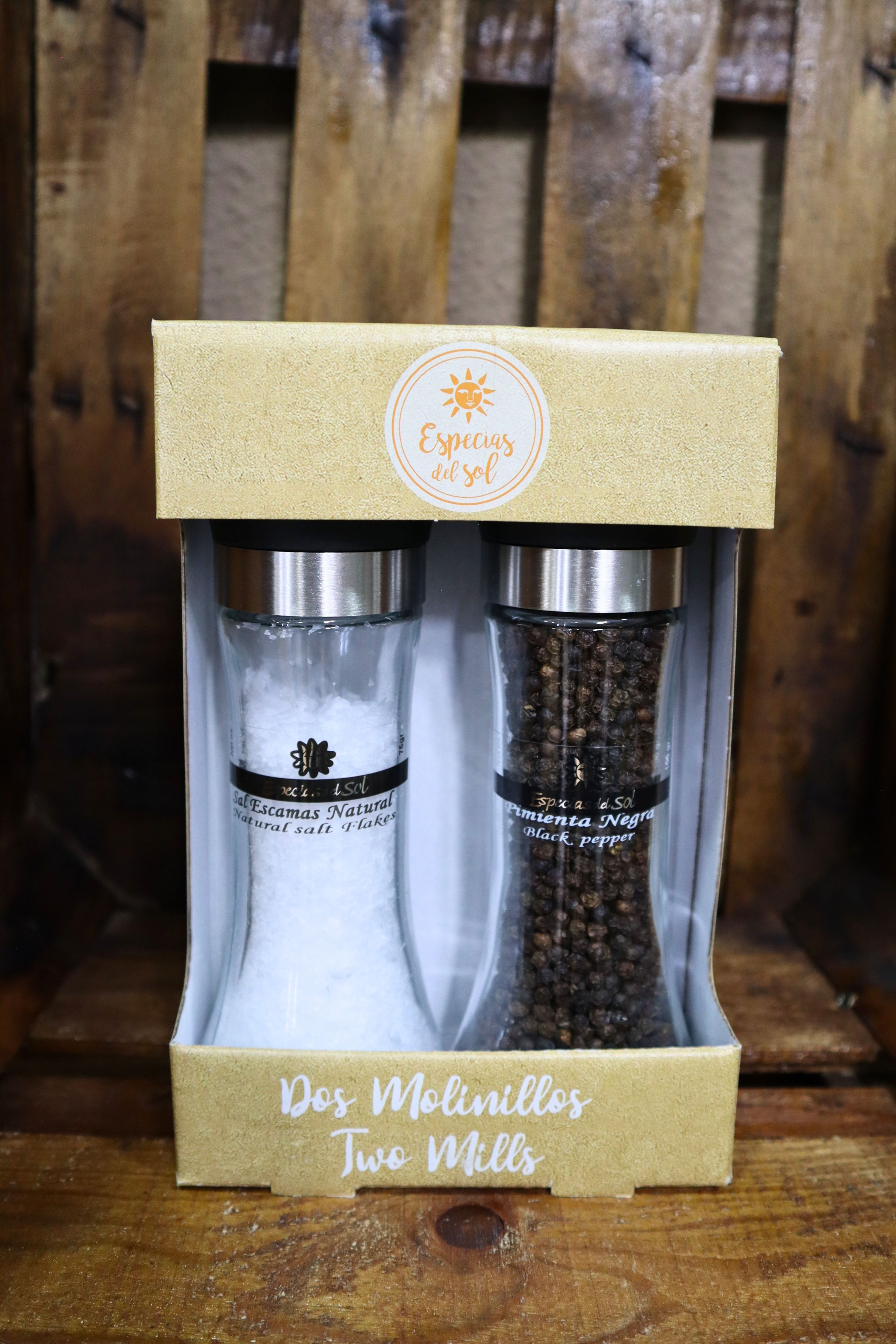 DOS MOLINILLOS (SAL ESCAMAS Y PIMIENTA NEGRA)