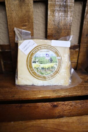 QUESO CURADO CON MANTECA