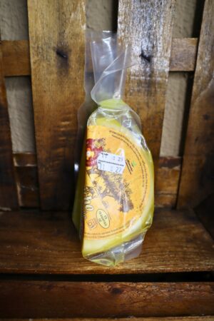 QUESO DE OVEJA PURO ARTESANAL EN ACEITE