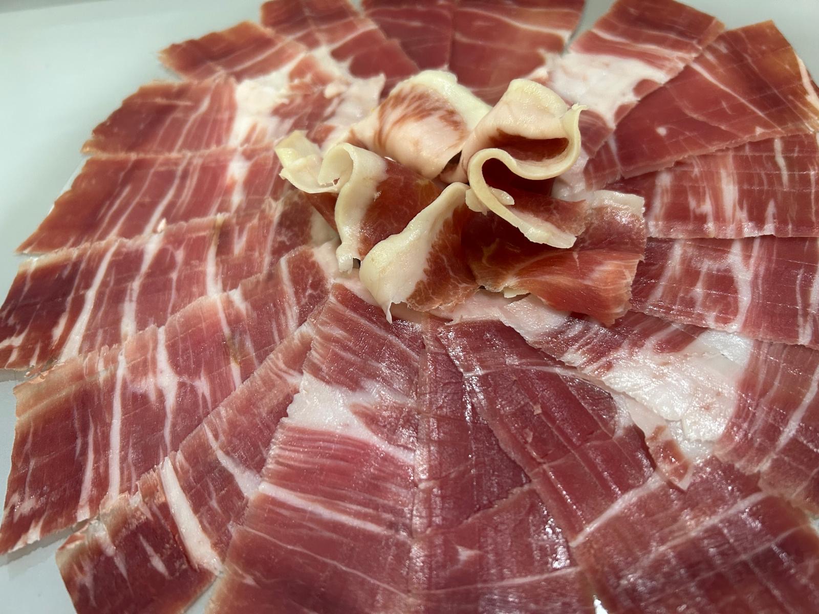 CORTE A CUCHILLO JAMON